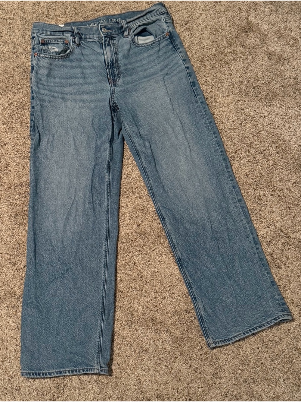 American Eagle Outfitters Women’s Straight Light Blue Jeans